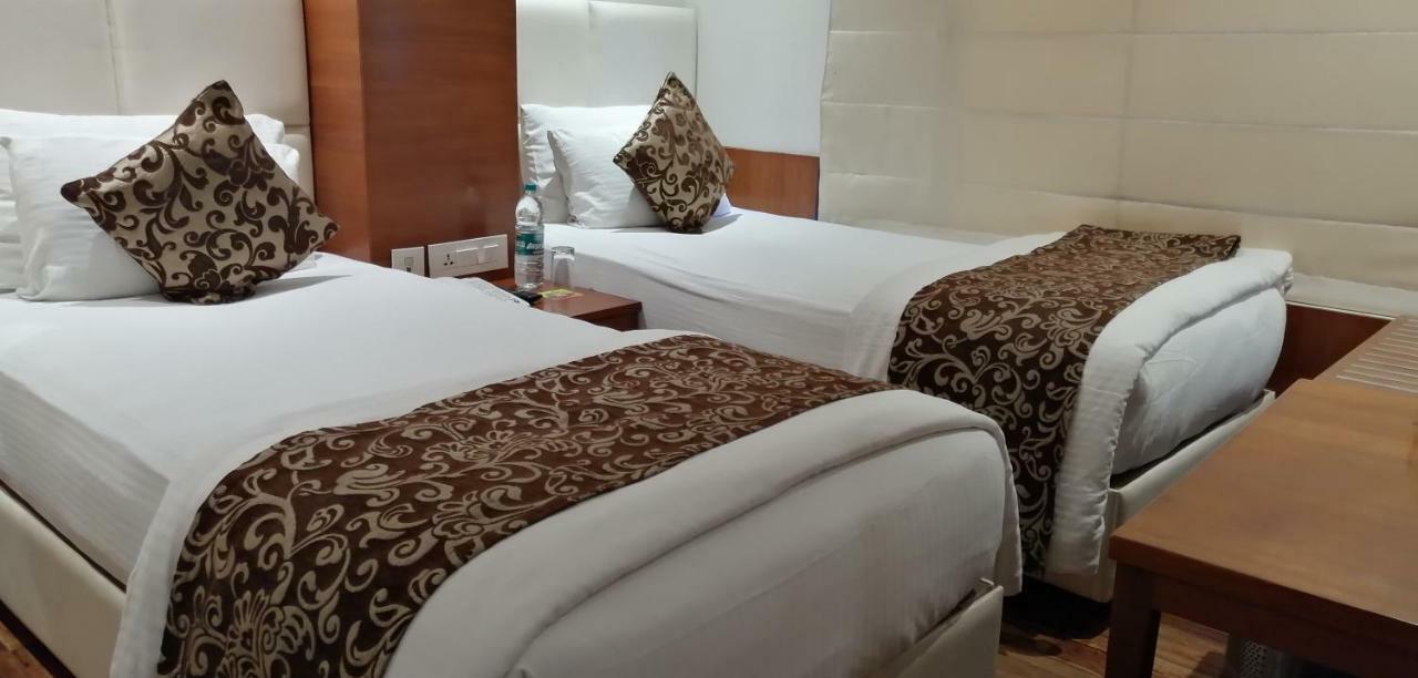Kyriad Hotel Jaipur By Othpl Exteriör bild